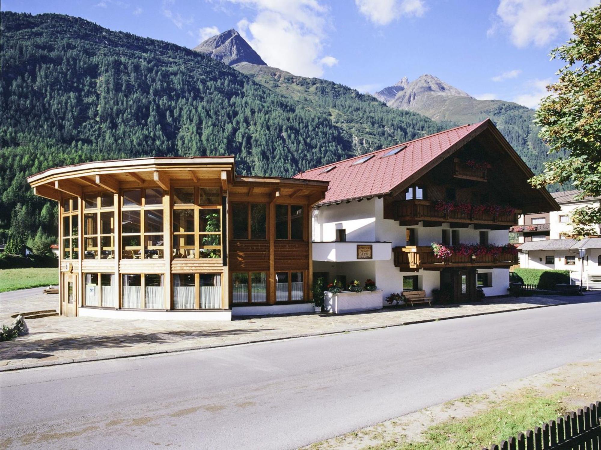 Apartment Near The Ski Area In Wagrain Längenfeld Exterior photo